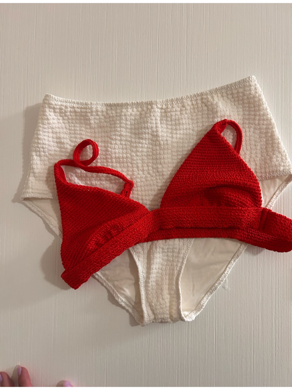 🍒🐚🌊aerie Red & white Textured Triangle Bikini Set 🐚🌊🍒